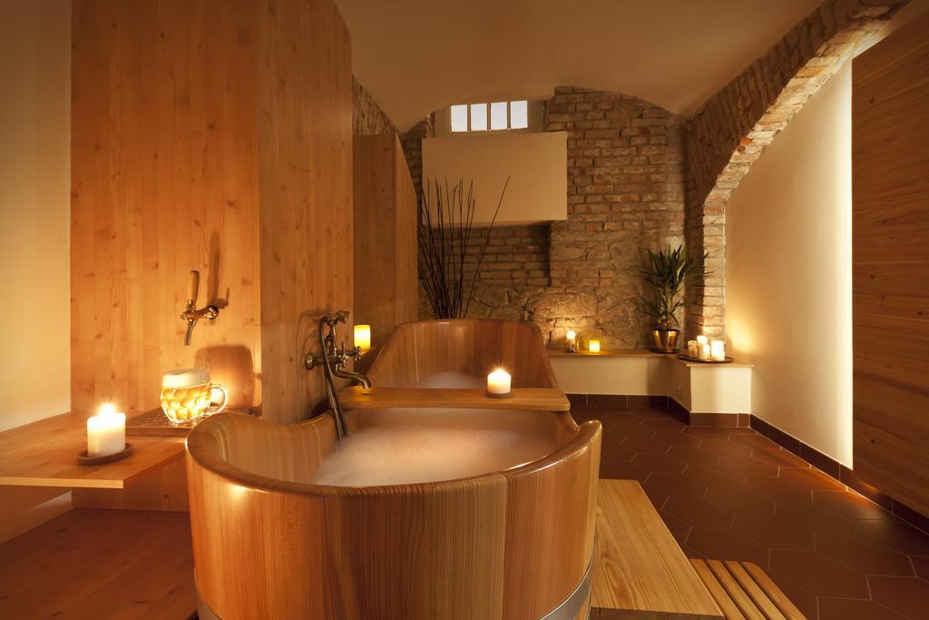 Hotel Pod Zelenym Dubem Bohumín Extérieur photo